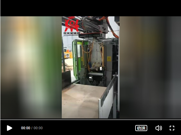 迪拜客戶30升儲料缸吹塑機